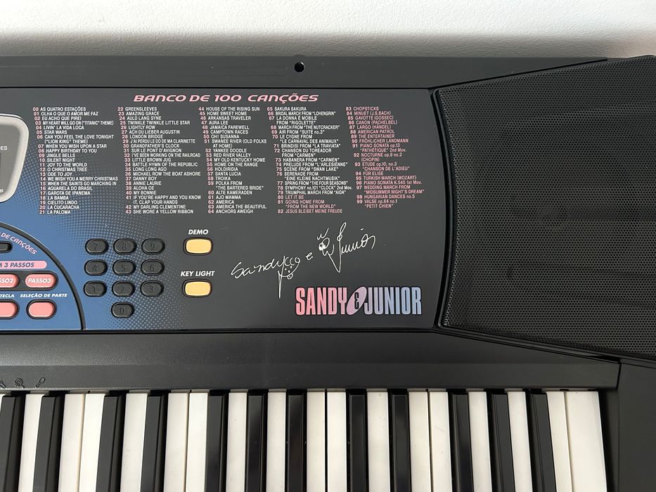 teclado Casio key lighting system LK-33