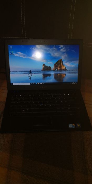 13,3 intel i3 E4310