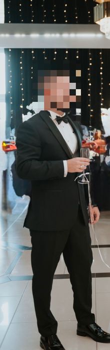 Smoking/ ubranie ślubne Pana młodego/komplet+dodatki