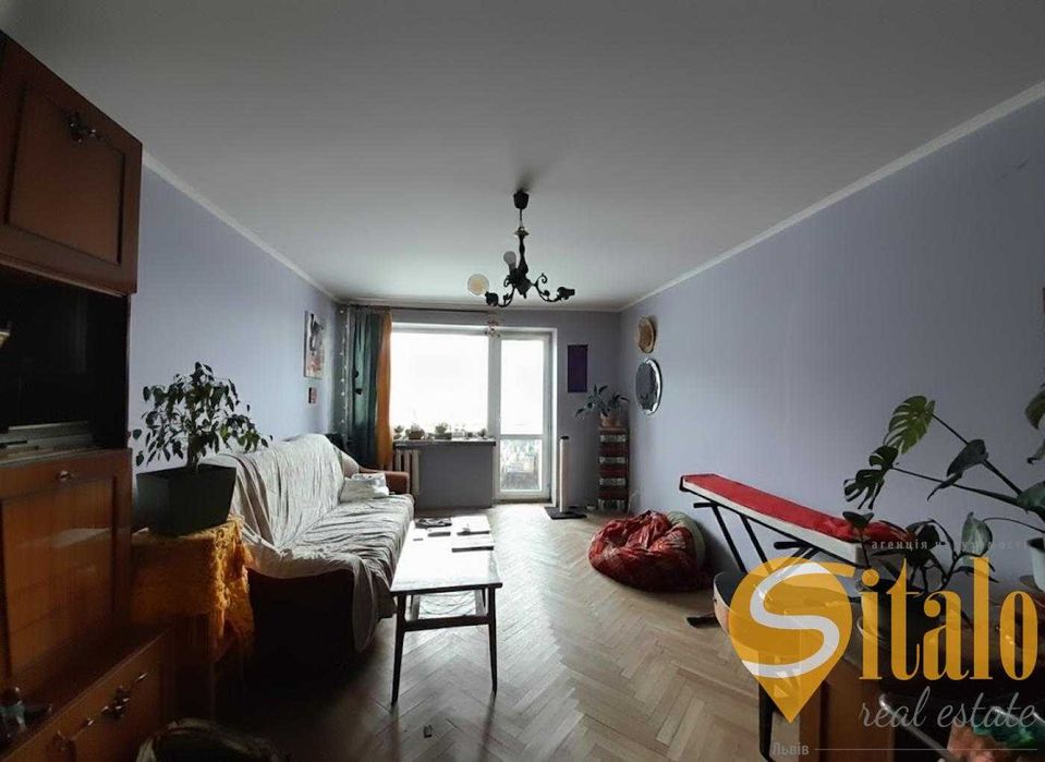 Продаж 2 кімнатної квартири в цегляному будинку, вулиця Панаса Мирного