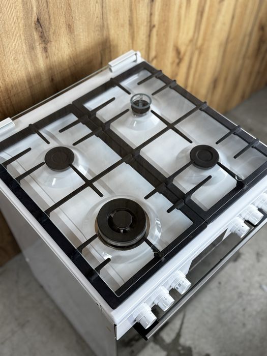 Газова плита 60 см / Газовая плита 60 см — ідеальний стан | 15 000 грн