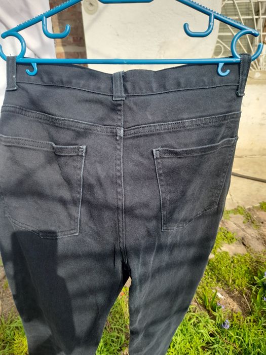 Чоловічі джинси скіні