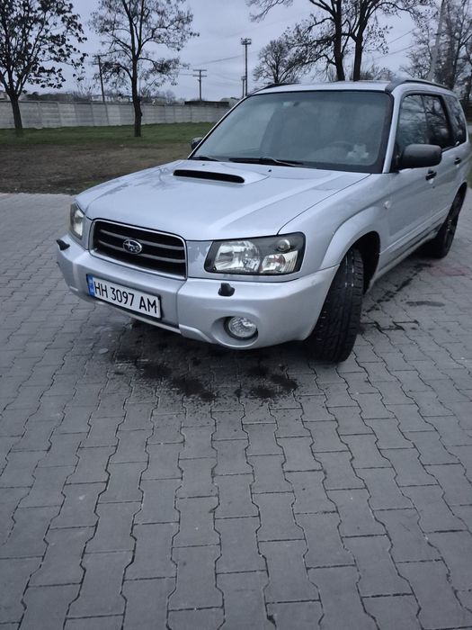 Субару форестер 2004г