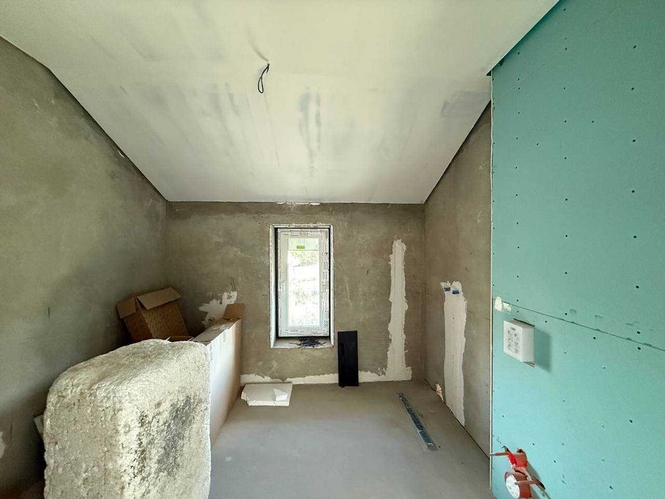 Продаж особняка у Вовчинцях