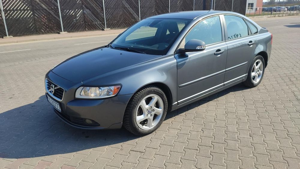Volvo S40
