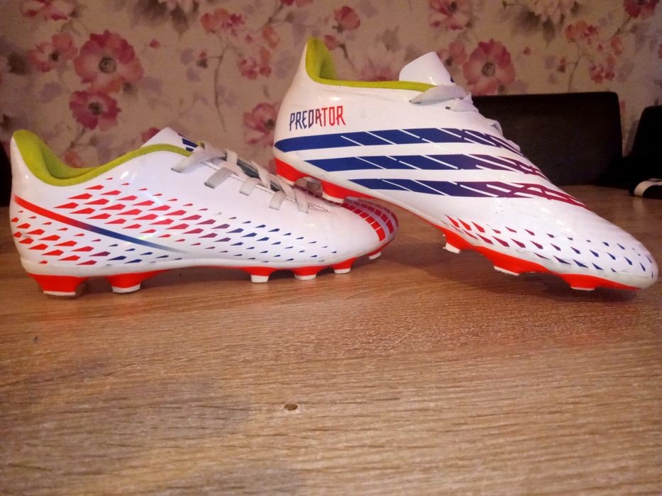 Sprzedam Korki Adidas Predator Edge.4 roz. 36,2/3