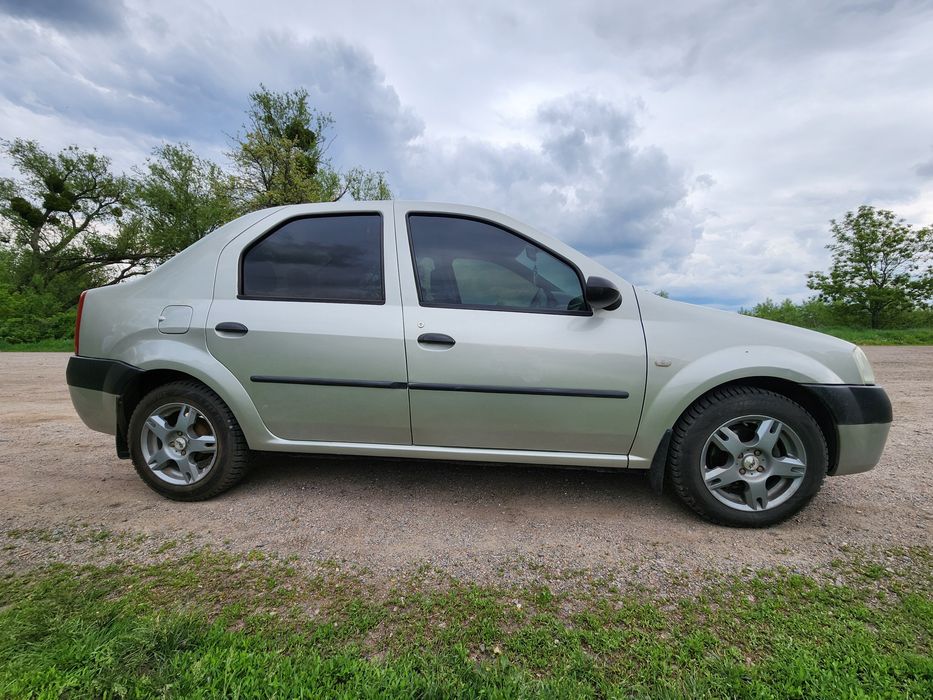 Дачия Логан/ Dacia Logan 2006  1.6