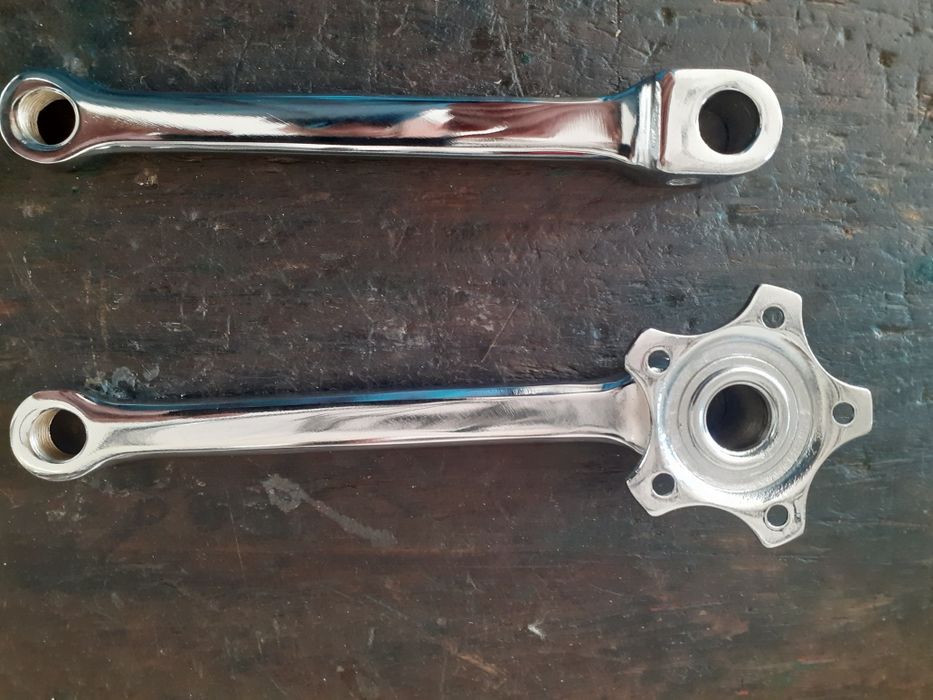 Bomba de encher pneus de pé.