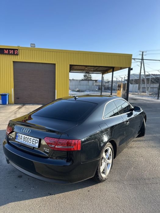 Audi a5 coupe 2010