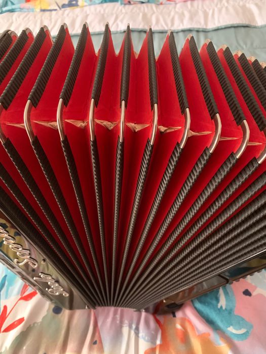 Acordeão Paolo Soprani