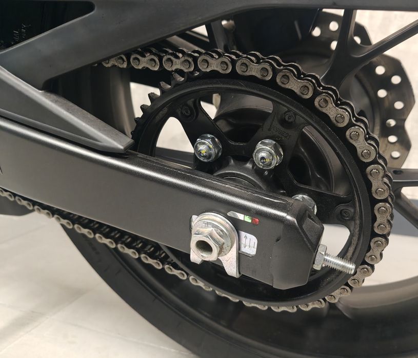 Honda CB125R 2024 Naked - 3.214kms - 2024 n( KTM Yamaha Suzuki CF )