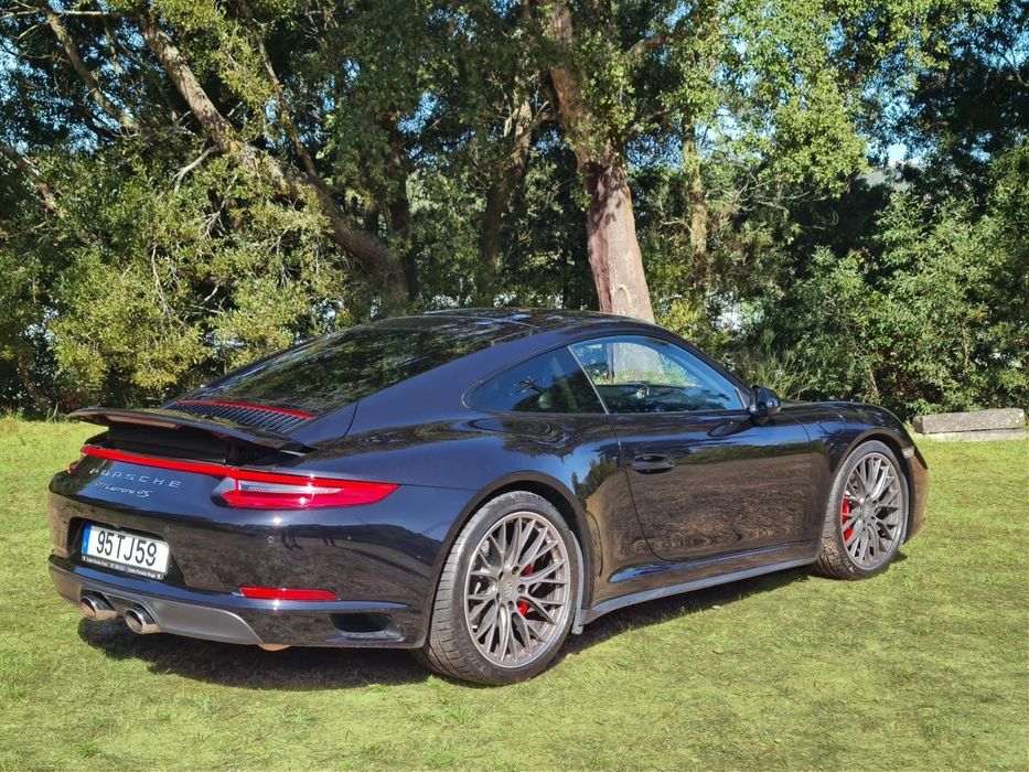Porsche 911 Carrera 4 S PDK