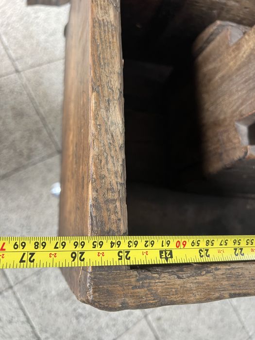 Stara skrzynia stolarska narzędziowa antyk z nosidłem drewnianym