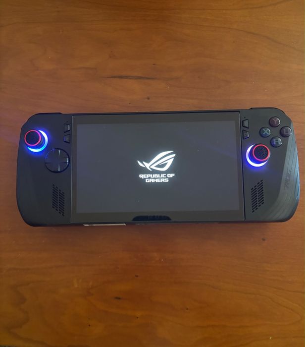 ASUS ROG Ally X 1TB SSD / 24GB RAM (Como Nova) + Bolsa de Transporte