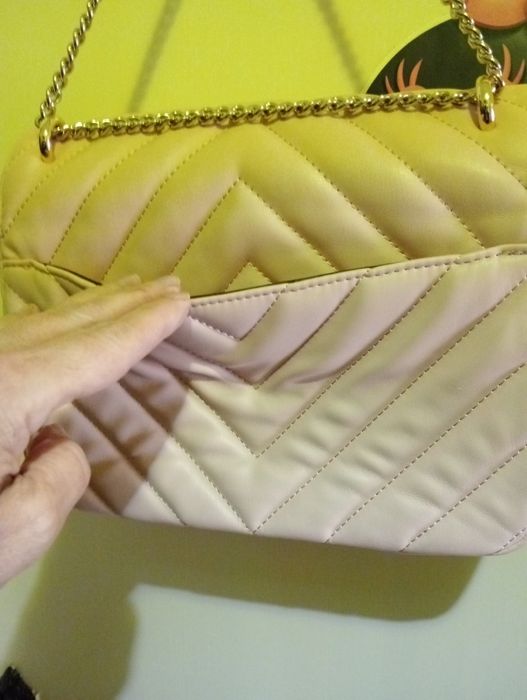 Mala de senhora DKNY