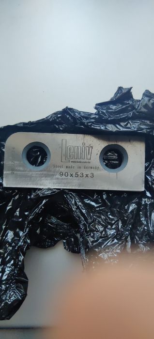 Подрібнювач гілок (щепоріз) Бобер