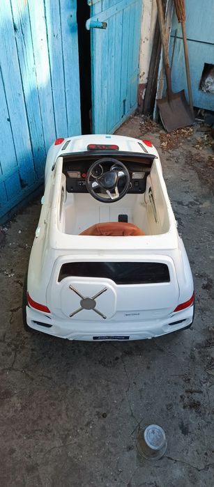 Электромобиль детский