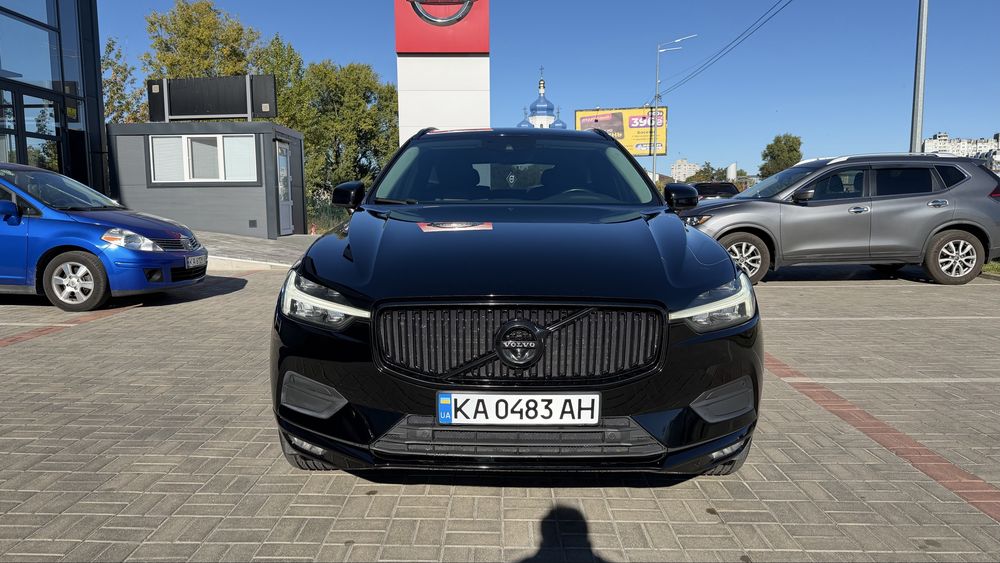 Volvo XC60 2021 2.0 дизель повний привід офіційна