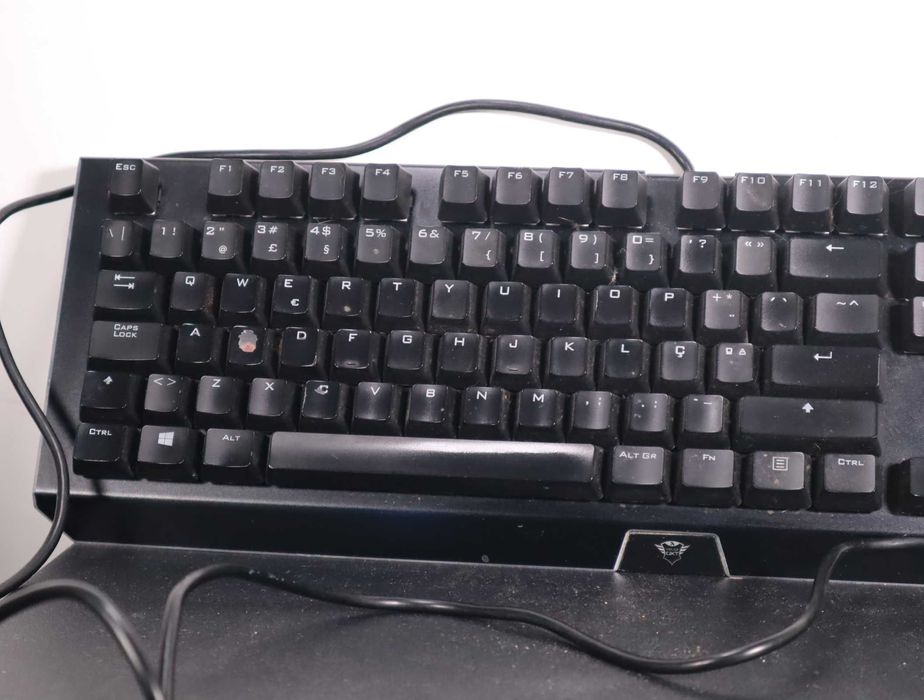 TRUST - CADA GXT 890 RGB Mechanical Gaming Keyboard - QWERTY64409193385858121