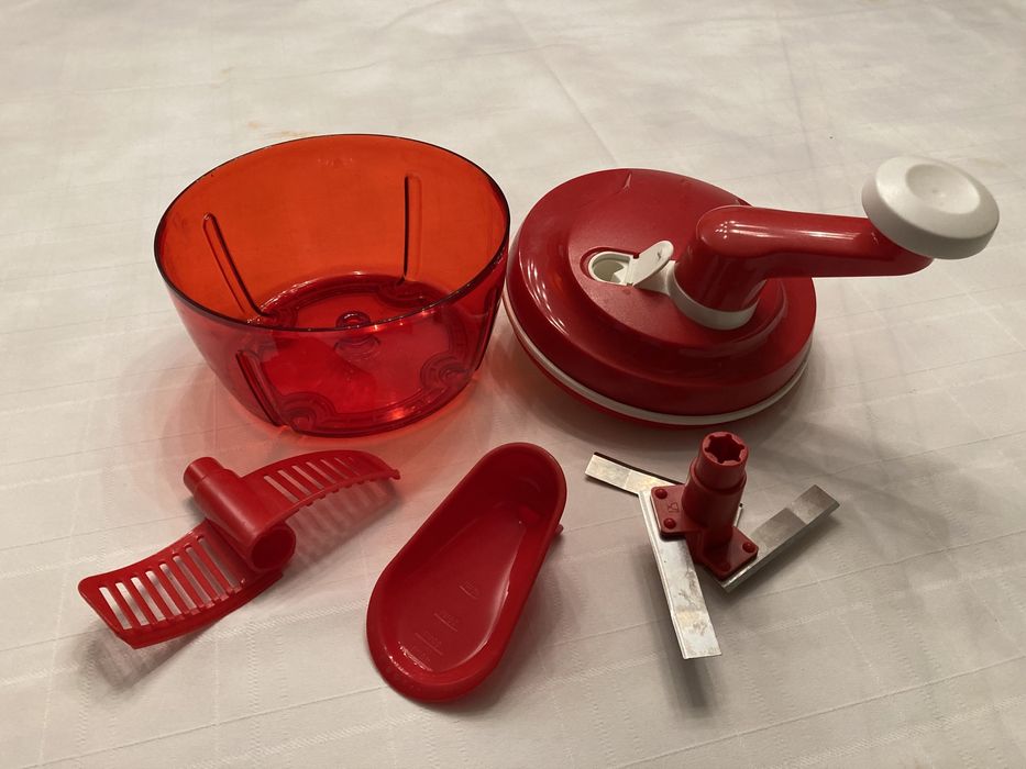 Tupperware Quick Chef442367719055697921