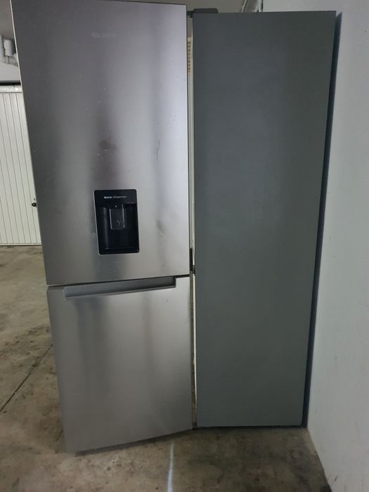 Frigorífico combinado em muito bom estado
