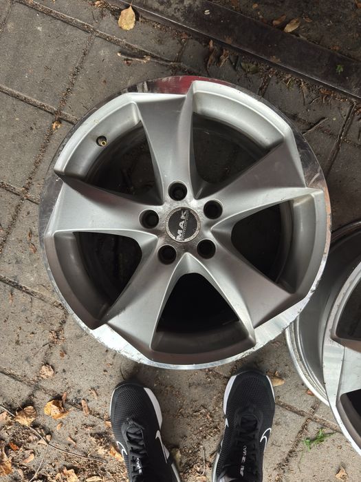 Диски рав4 2014 рік