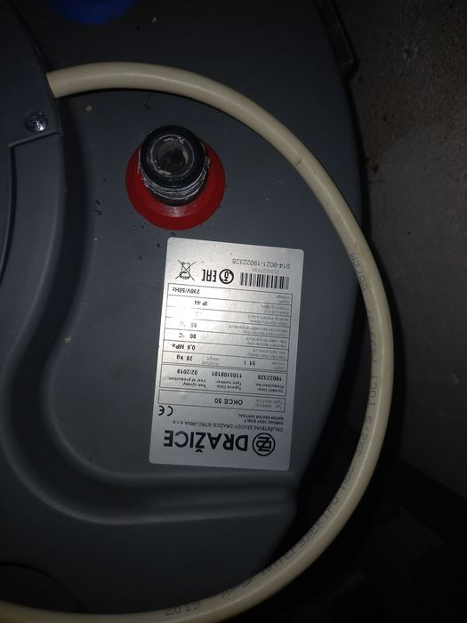 Продам бойлеры Drazice OKCE 50 и Gorenje 15л.