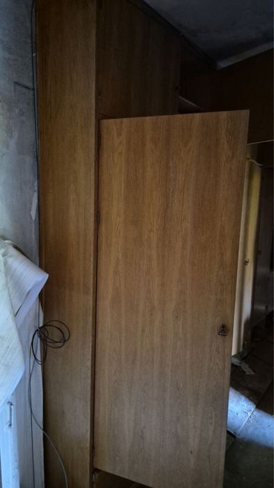 Шкаф многофункциональный коридорный из множества секций
