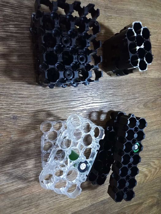 холдер 18650 бокс тримач держатель 18650