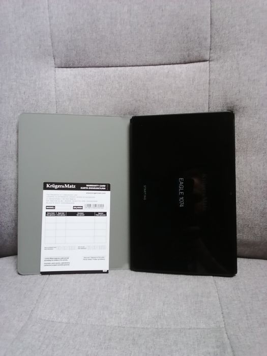 Tablet Kruger & Matz Eagle 1074 + etui - Jak nowy