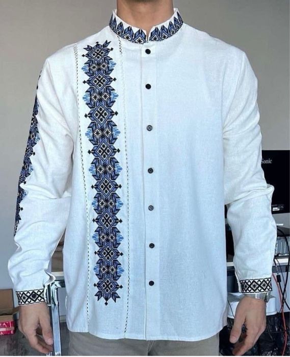 Чоловічі вишиті сорочки чоловіча вишиванка