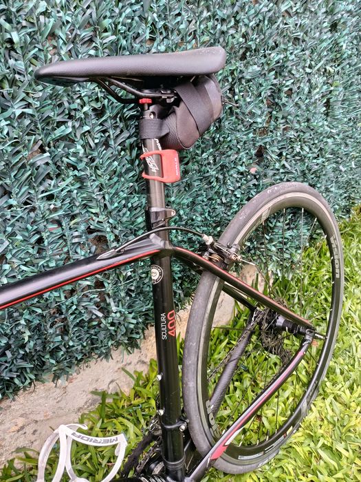Vendo bicicleta de estrada como nova cabos interiores 11 bolcidades está Nova