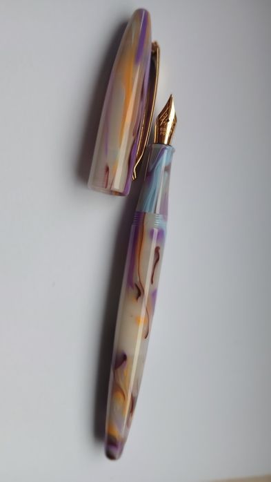 Caneta de aparo nova