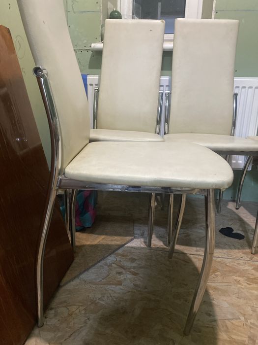 Продам стільці для кухні