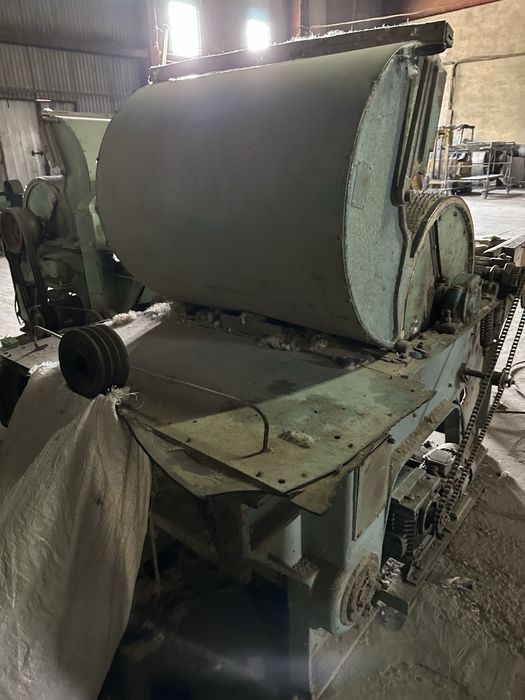 Агрегат для підготовки та переробки сировини, неткані матеріали