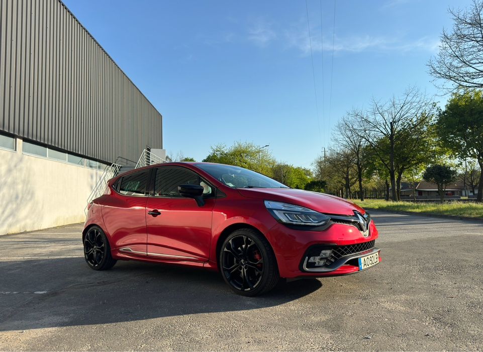 Renault Clio IV RS Trophy Fase 2