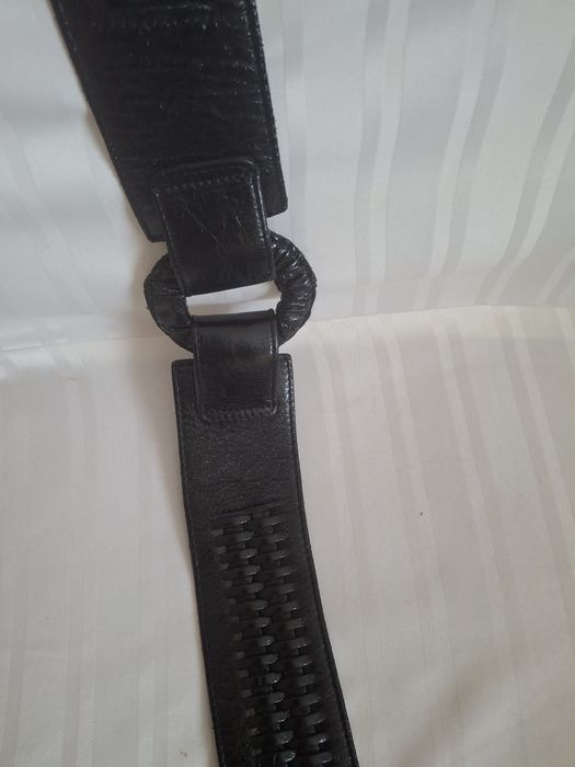 Pasek damski z klamrą