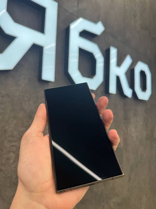 Samsung Galaxy S24 Ultra 12/256GB Titanium Black | Used | Хороший стан