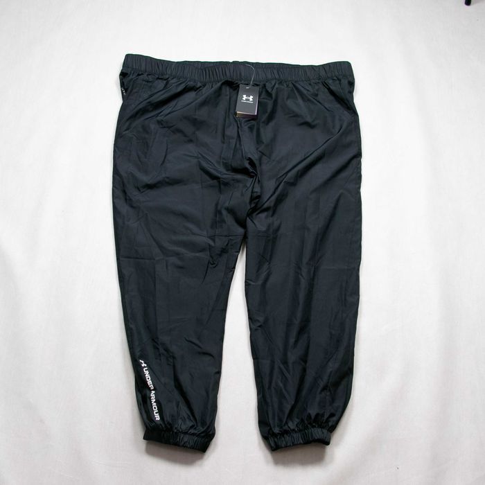 NOWE Under Armour Rush Woven Celliant spodnie treningowe 3/4XL