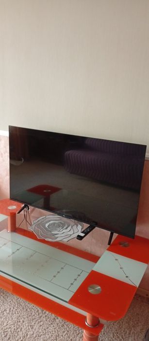 Продам телевизор TCL 43P755.