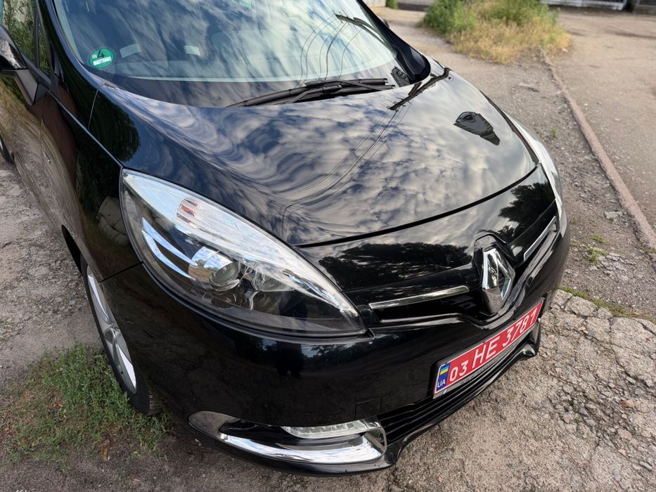 Renault Scenic рест  2013р.в  1.6 дизель в комплектації BOSE Edition!!!
