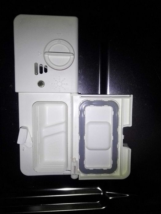 Máquina de lavar loiça usada marca Teka.