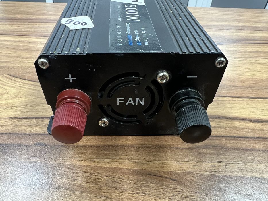 Інвертор 12 220 вольт