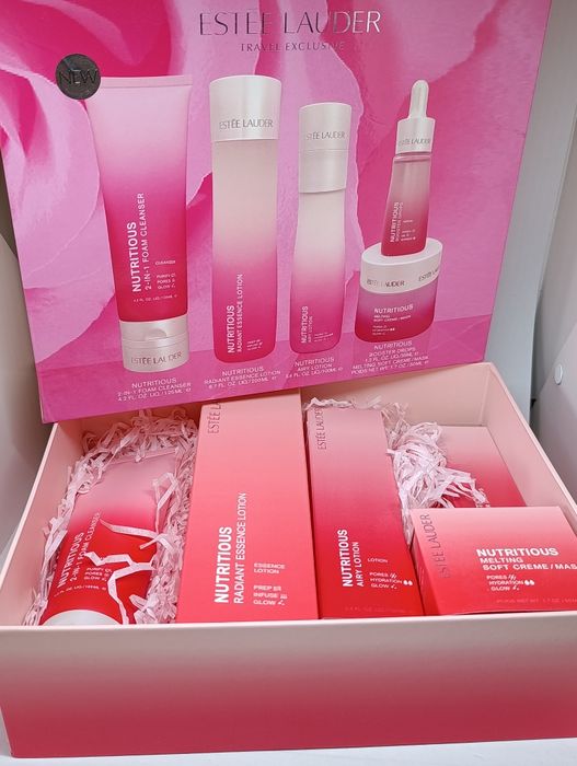 Estee Lauder Nutritious Travel Exclusive Zestaw Pielęgnacyjny