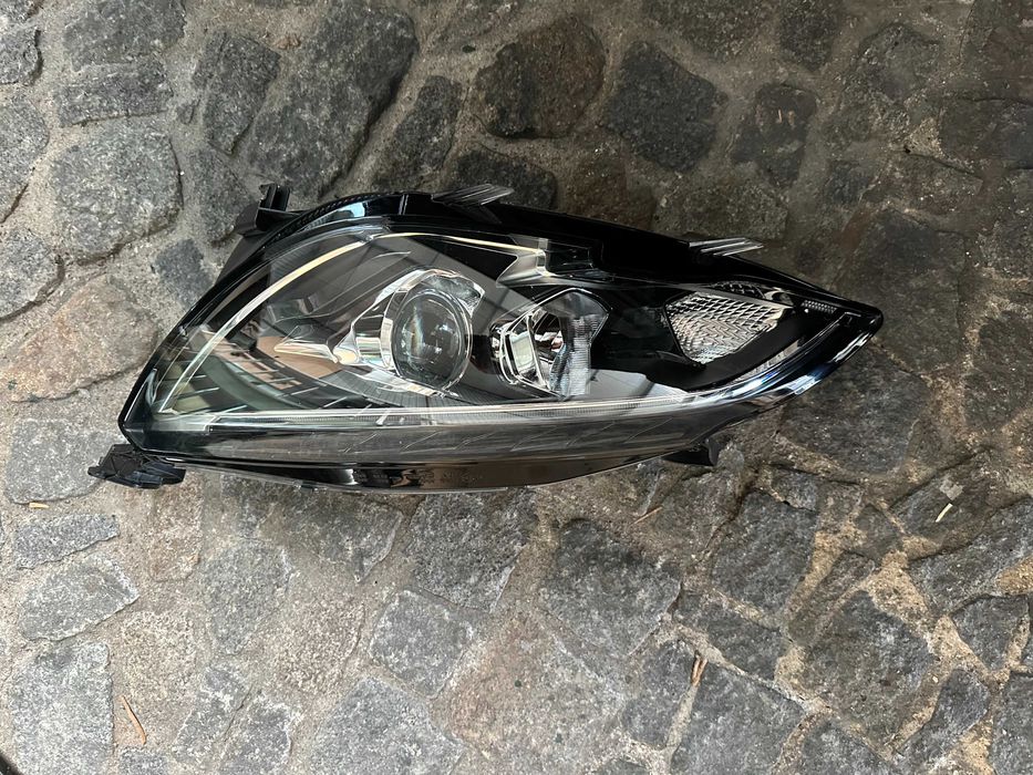 Otica Direita + Otica Esquerda Peugeot 308