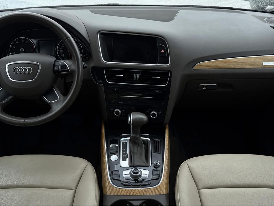 Audi Q5 quattro PRESTIGE