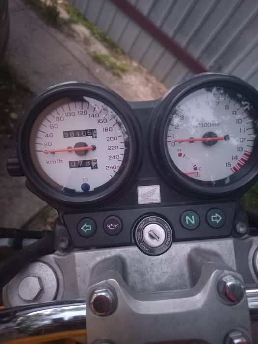Honda hornet 600