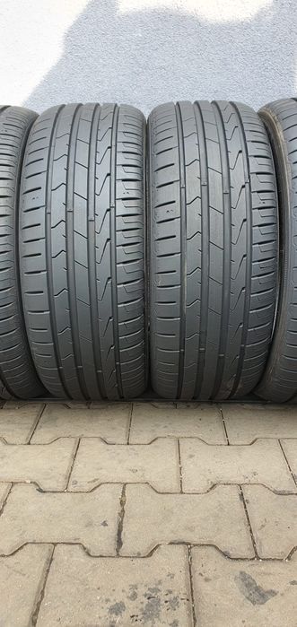 215/45/18 Hankook komplet jak Nowe