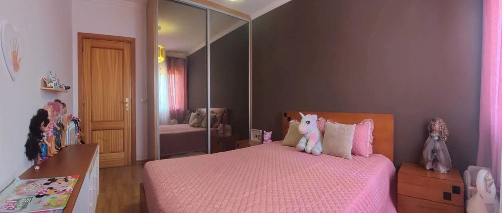 Apartamento T3 com Garagem Fechada e Vista Desafogada – Forjães