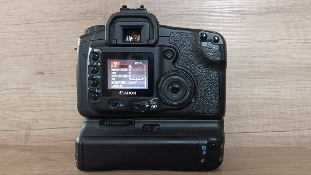 ❤️清川❤️✨美品✨新品CF&amp;本✨Canon EOS 20D Canon EOS20D全貌徹底解剖!: 820万画素、5コマ/秒連写、9点測距AF